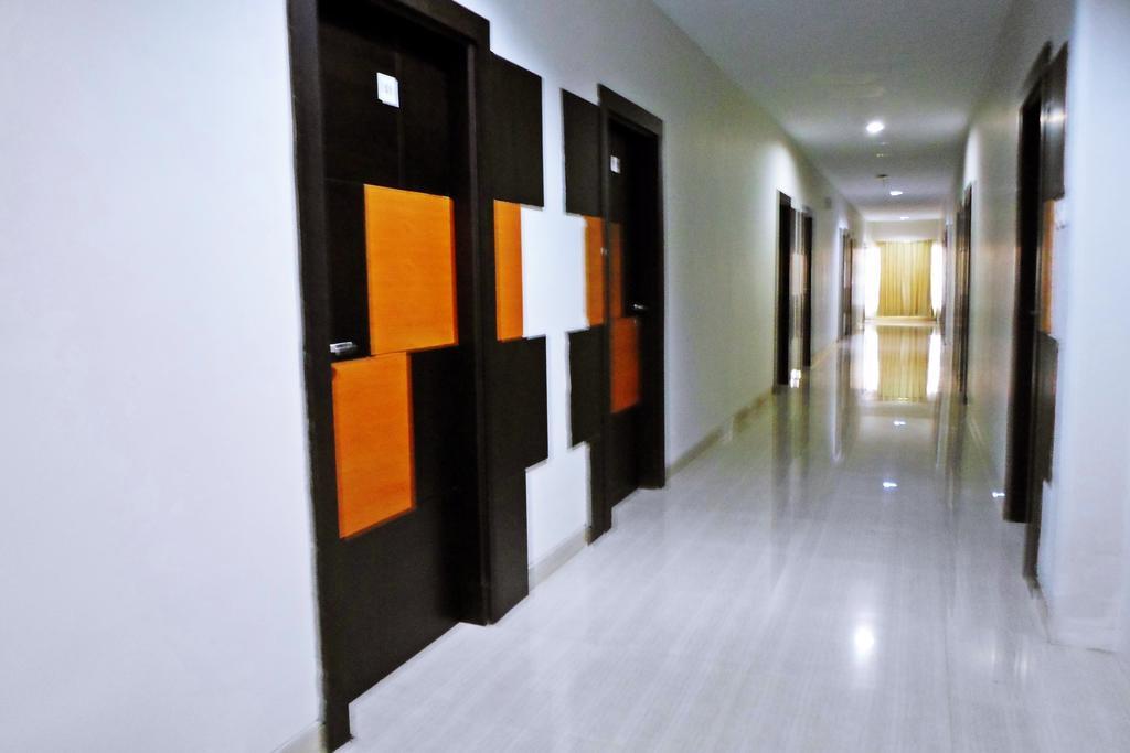 Hotel Grand Karawang Indah Zewnętrze zdjęcie